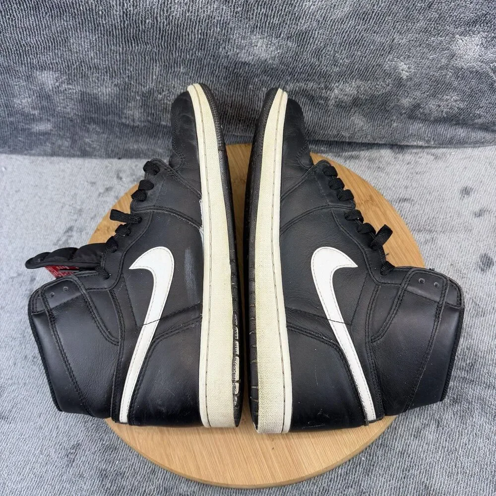 Nike Air Jordan 1 Retro High OG Shoes Mens Size 10.5 Black Sneakers 555088-011